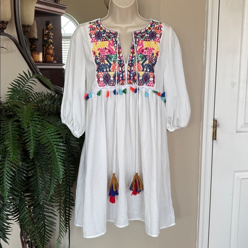 White Colorful Embroidered Tassel Babydoll Dress Puff Sleeves Beach V-Neck Mini - Picture 12 of 12